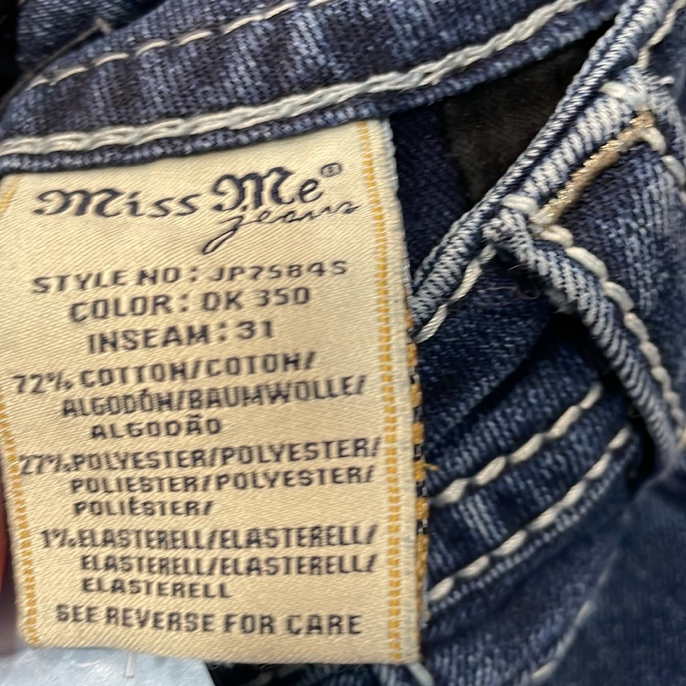 Miss Me Jeans - Picture 8 of 8